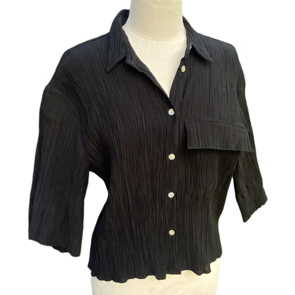 Zara Crepe Crinkle Button Up Shirt Black Basic Office Neutral Minimalist Sz S